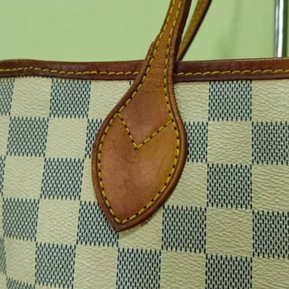Authentic Louis Vuitton Damier Azur Neverfull - Picture 6 of 11